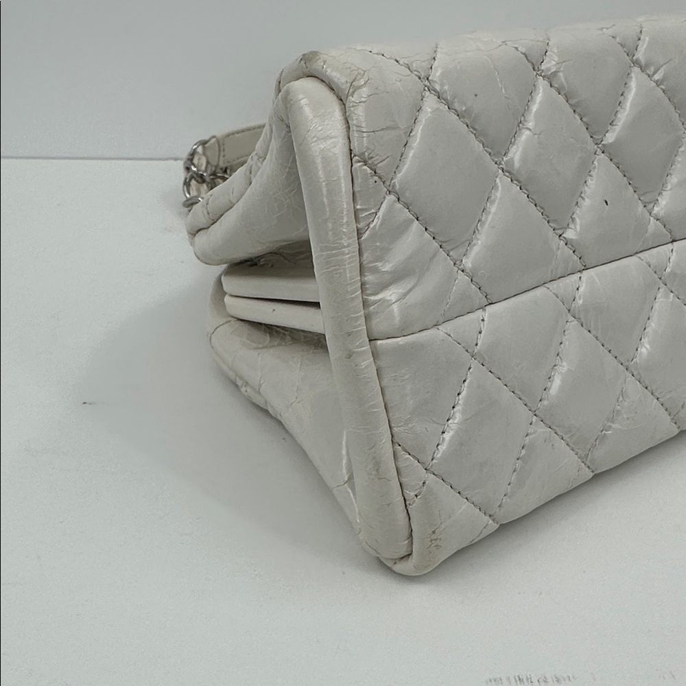 Authenticated CHANEL Mademoiselle Shoulder Chain Bag- White/Silver - Picture 14 of 17